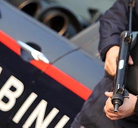 carabinieri, stalking, violenza, wwf, penne, albanese, lago, sessuale