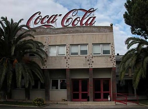 aquila, abruzzo, lavoro, protesta, coca cola, corfinio, oricola, stabilimento