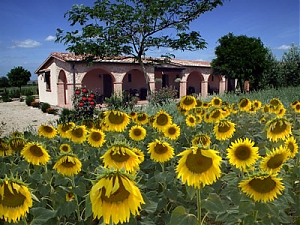 coldiretti, confagricoltura, agriturismo, agritourist