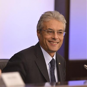 chiodi, abruzzo, regione, sole 24 ore, investimenti, innovazione