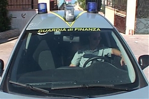 l'aquila, studenti, guardia di finanza, scuole, superiori