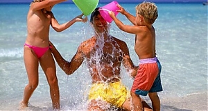 abruzzo, spiaggia, pediatra, bandiere verdi, misura di bambino