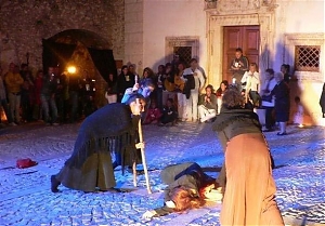 Castel del Monte, notte delle streghe