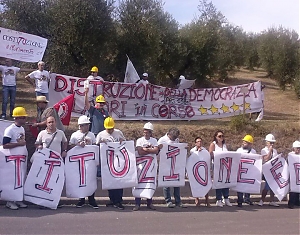 abruzzo, Francavilla al Mare, protesta, saggi