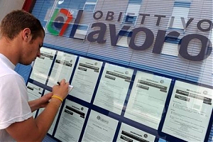 pescara, lavoro, occupazione, arco consumatori, franco venni