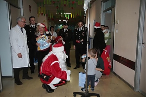 pescara, babbo natale, adricesta