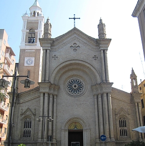 pescara, chiesa, sacro cuore