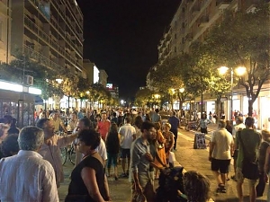 pescara, notte, commercio