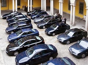 abruzzo, regione, auto blu