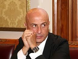 minniti, servizi segreti